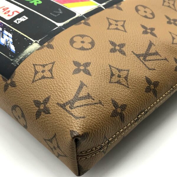 Louis Vuitton Carry It  Canvas Shoulder Bag - Image 4