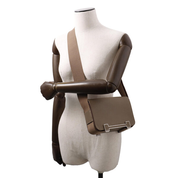 HERMES Geta Etoupe Chevre Myzore Goatskin - Image 3