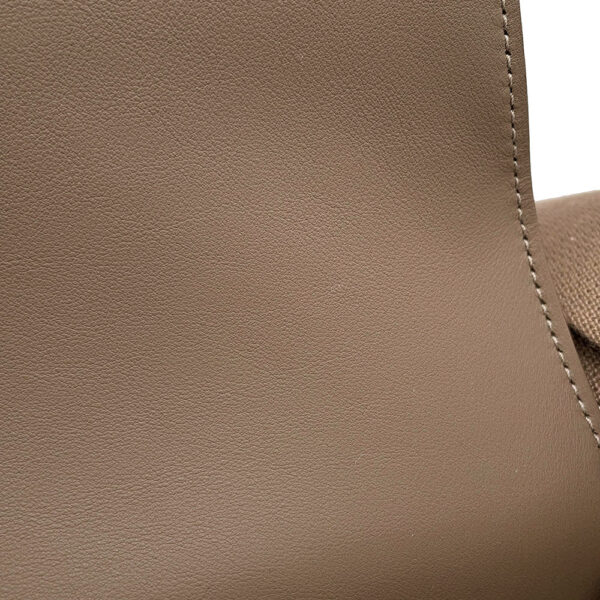 HERMES Geta Etoupe Chevre Myzore Goatskin - Image 5