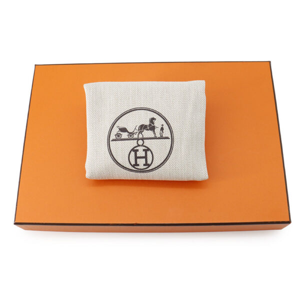 HERMES Geta Etoupe Chevre Myzore Goatskin - Image 7