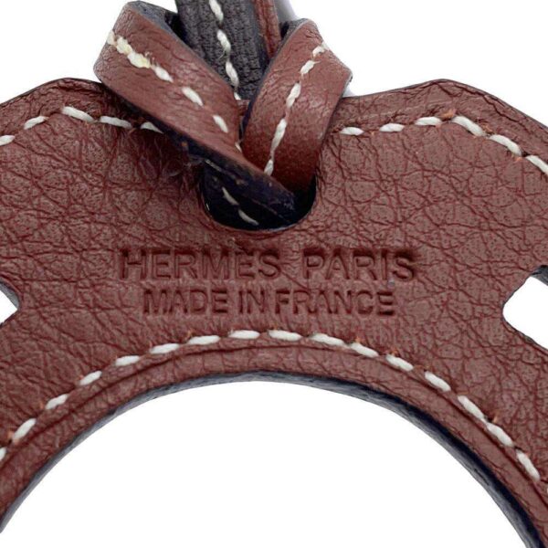HERMES Paddock Cheval Horseshoe Bag Charm Ebene/Rouge H Swift Leather - Image 5