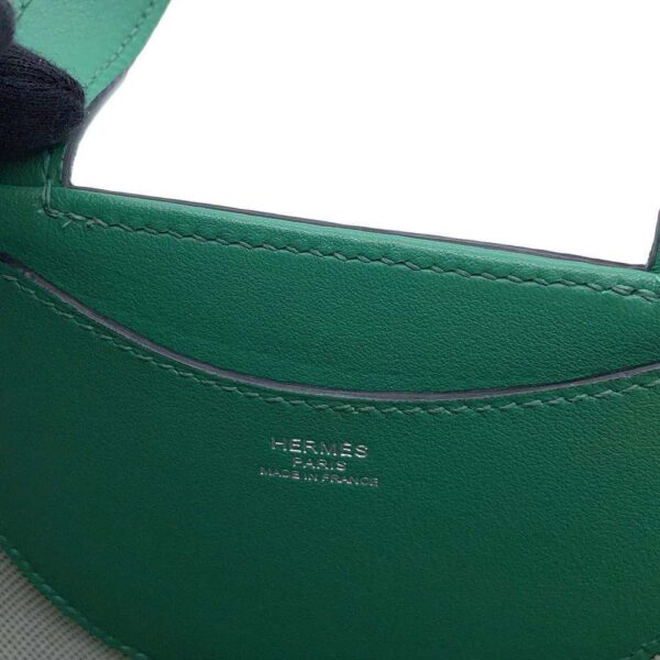 HERMES In the loop Vert Vertigo/White/Black Toile H Swift Leather Size 18 - Image 5