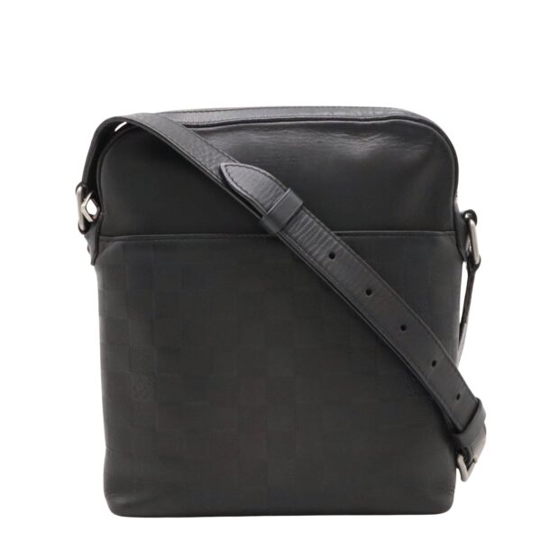 Louis Vuitton District  Leather Shoulder Bag