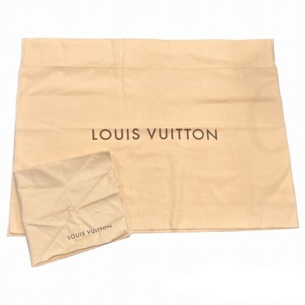 Louis Vuitton Wilshire  Patent Leather Tote Bag - Image 6