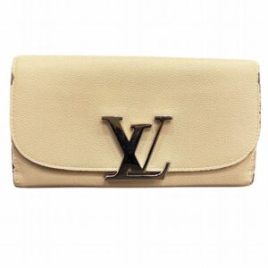 Louis Vuitton Capucines  Leather Wallet