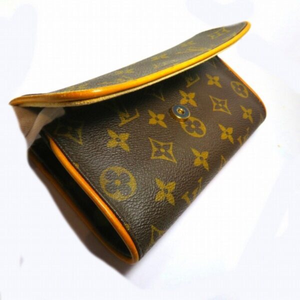 Louis Vuitton Pochette Twin  Canvas Clutch Bag - Image 3