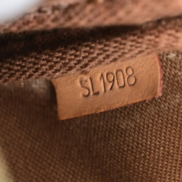 Louis Vuitton Pochette Accessoires  Canvas Clutch Bag - Image 6