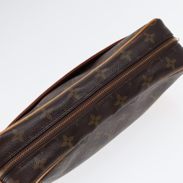 Louis Vuitton Compiegne 28  Canvas Clutch Bag - Image 4