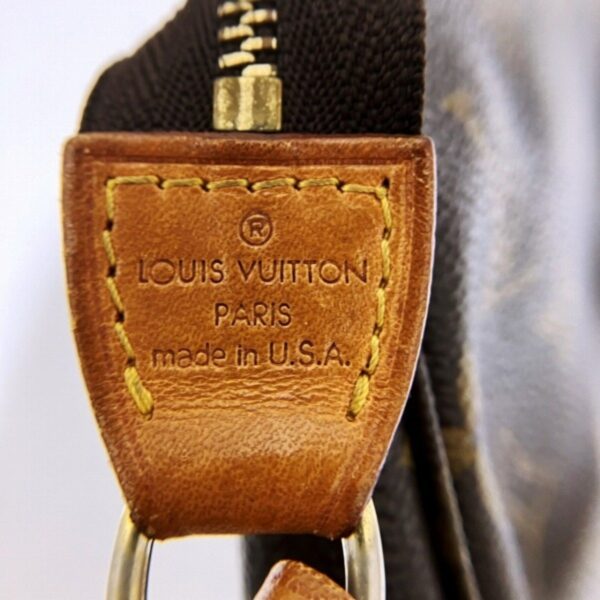 Louis Vuitton Pochette Accessoire  Canvas Clutch Bag - Image 6