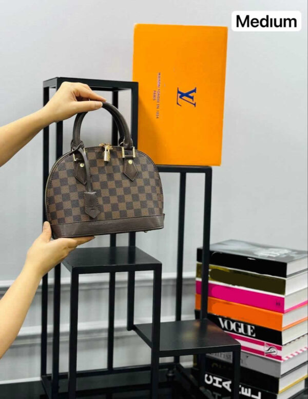 LV ALMA BAG - Image 4