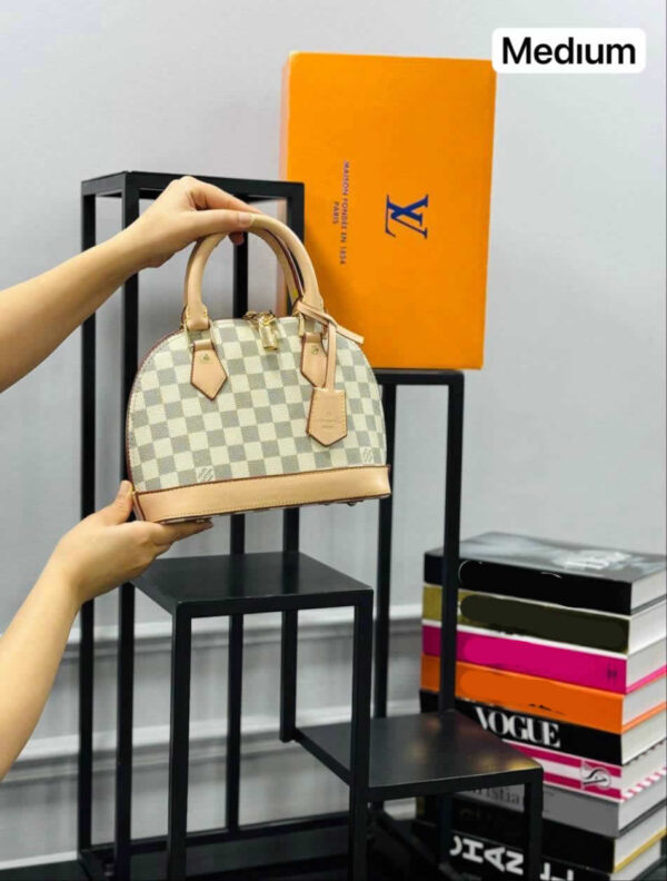 LV ALMA BAG - Image 5