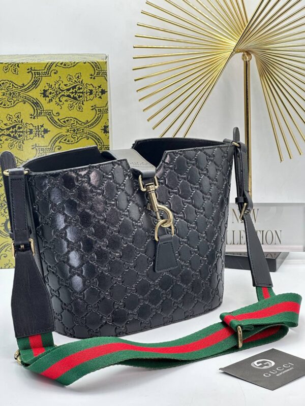 GG bucket model bag