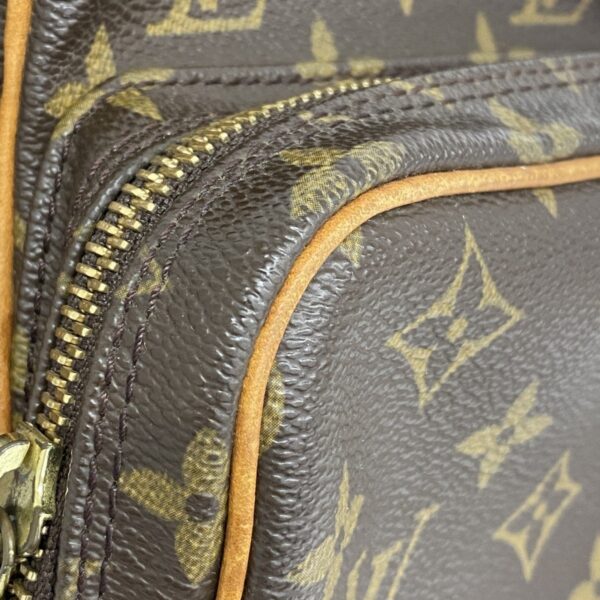 Louis Vuitton Amazon  Canvas Shoulder Bag - Image 6