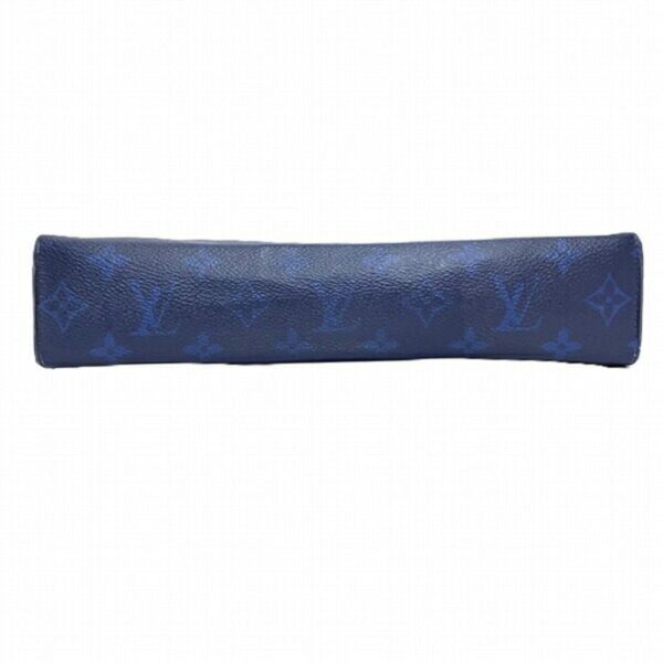 Louis Vuitton Pochette Voyage  Canvas Clutch Bag - Image 3
