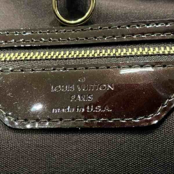 Louis Vuitton Wilshire  Patent Leather Tote Bag - Image 5