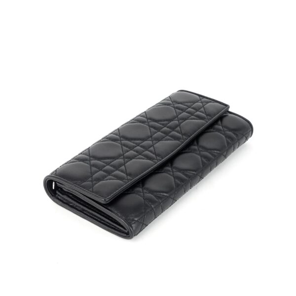 Cannage Leather Wallet on Chain - Image 2