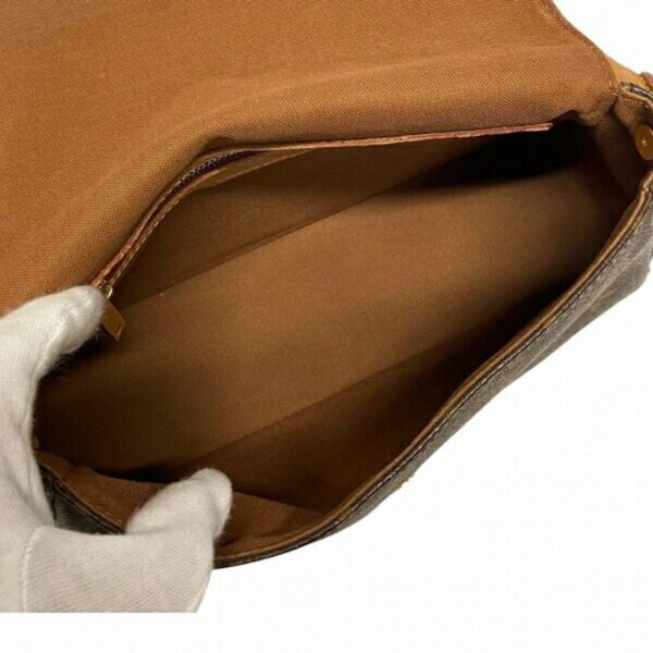 Louis Vuitton Looping  Canvas Shopper Bag - Image 5