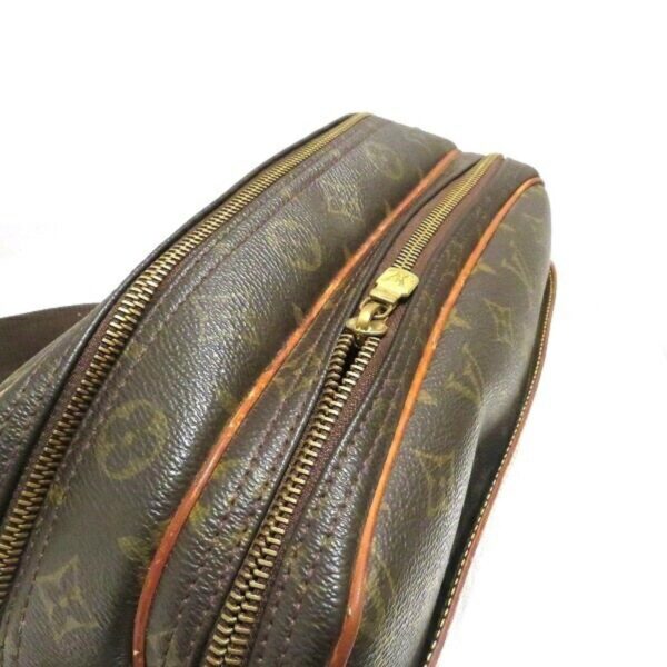 Louis Vuitton Reporter  Canvas Shoulder Bag - Image 4