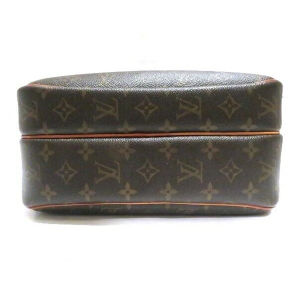 Louis Vuitton Reporter  Canvas Shoulder Bag - Image 3