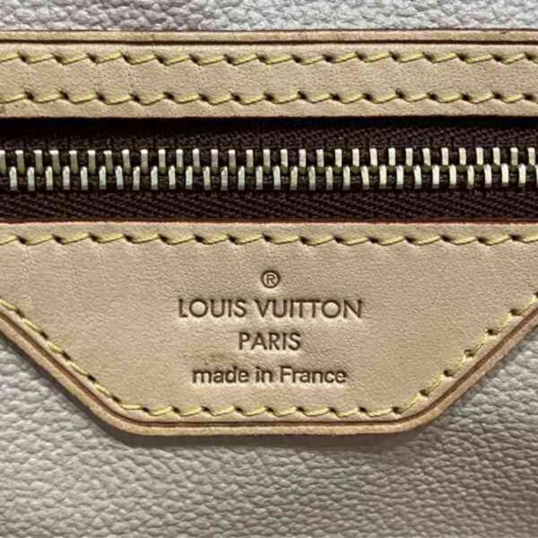 Louis Vuitton Bucket  Canvas Shoulder Bag - Image 6