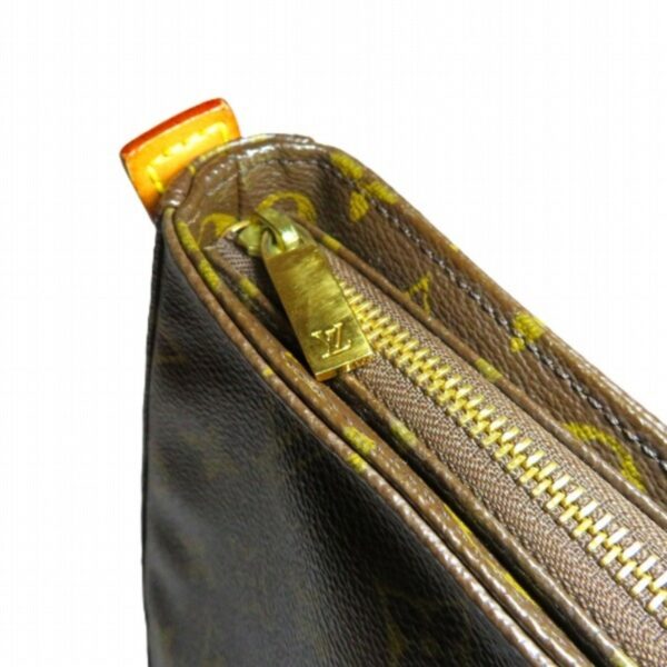Louis Vuitton Looping Mm  Canvas Shoulder Bag - Image 6