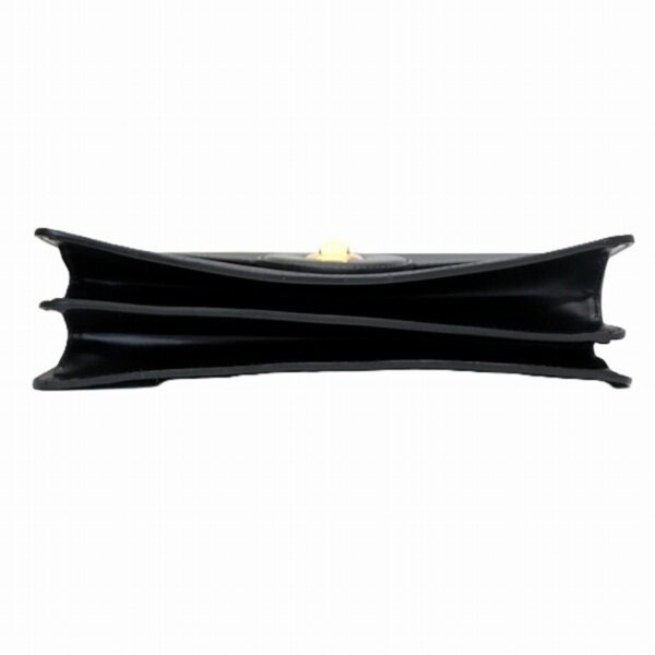 Louis Vuitton Free Run  Leather Shoulder Bag - Image 3