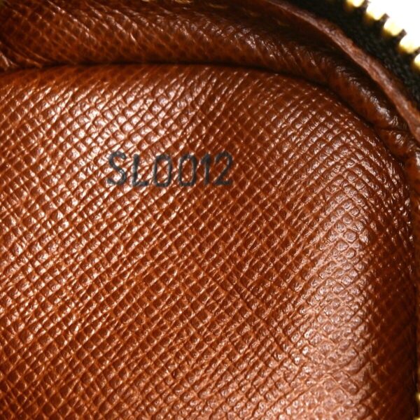 Louis Vuitton Danube  Canvas Shoulder Bag - Image 6