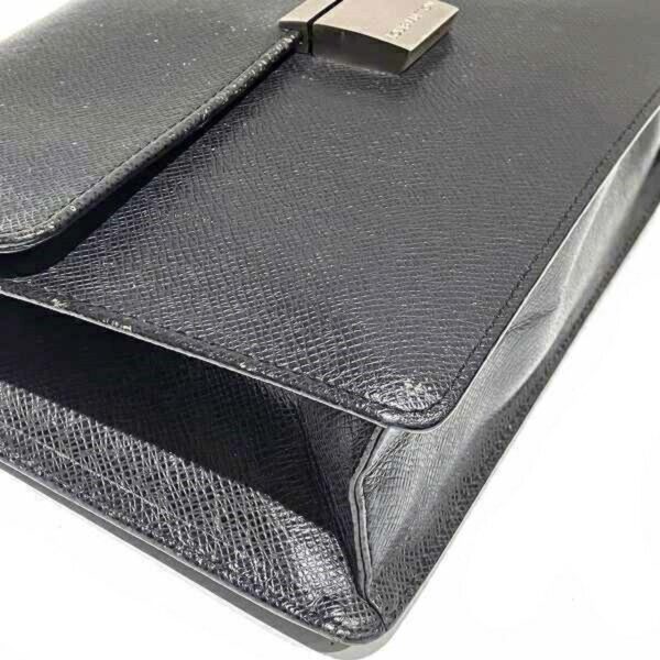Louis Vuitton Selenga  Leather Clutch Bag - Image 6