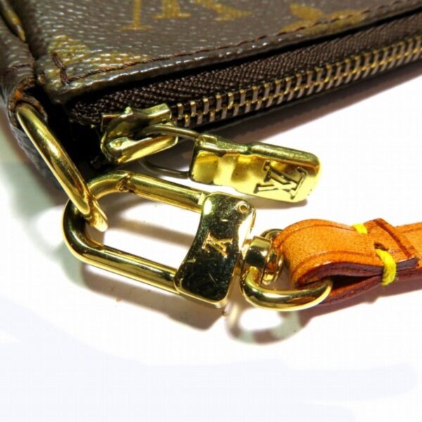 Louis Vuitton Pochette Accessoire  Canvas Clutch Bag - Image 5